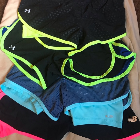 Exercise shorts - Picture 6 of 6